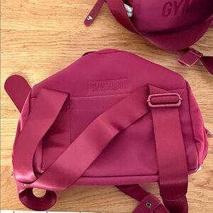 Gymshark Berry purse
